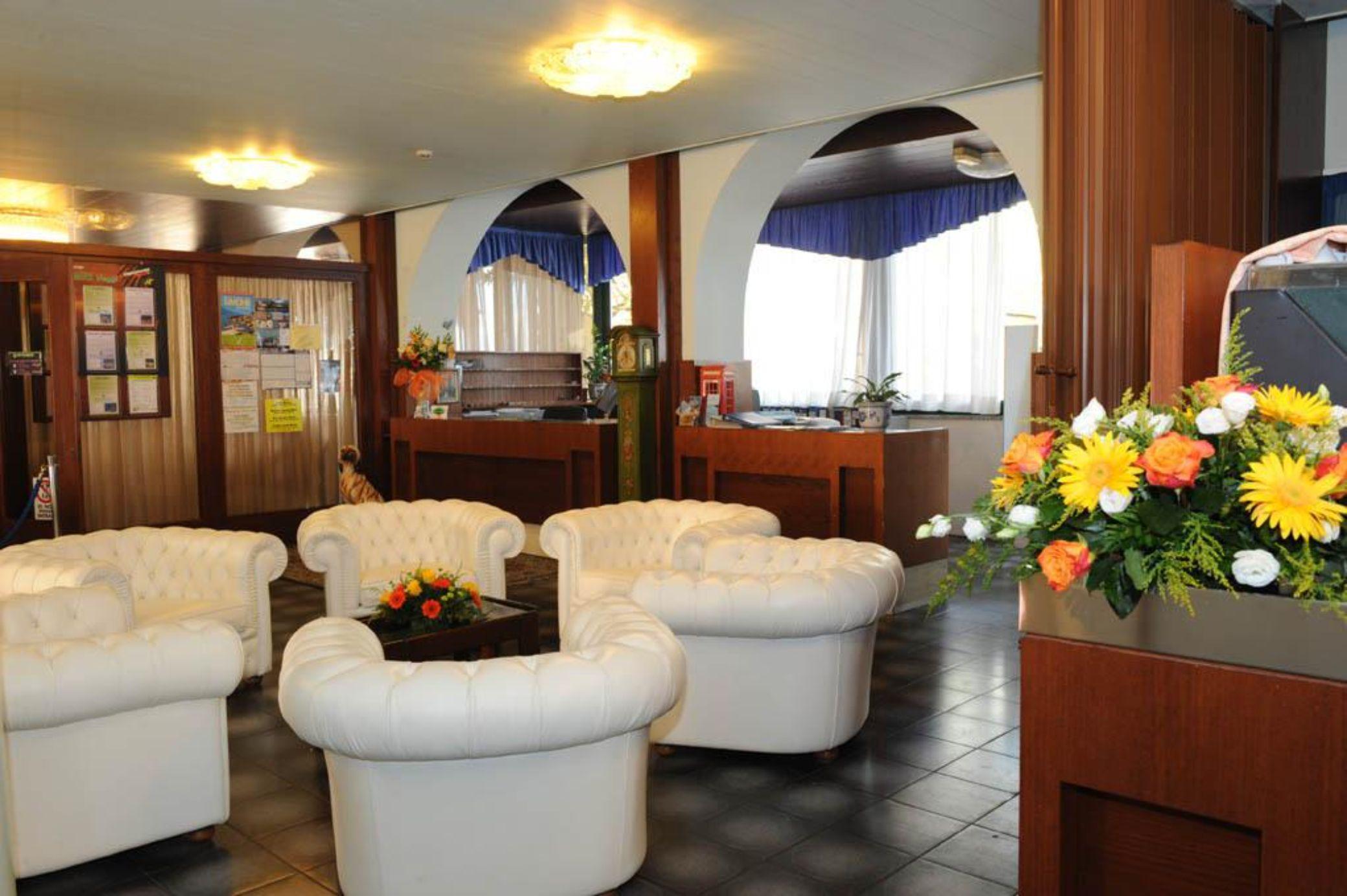 Hotel Malcesine Exterior photo